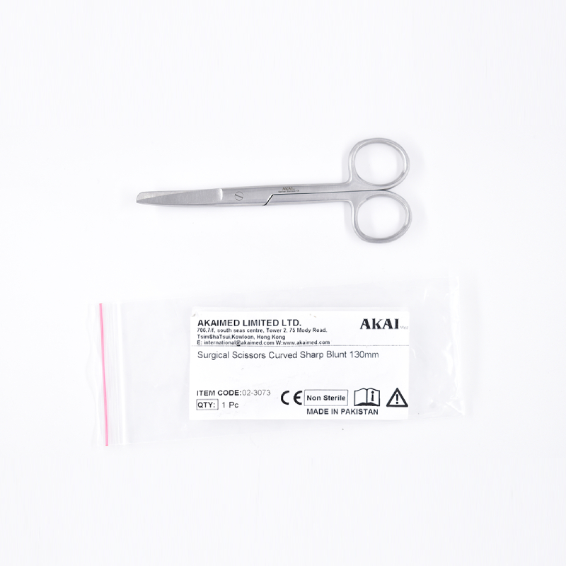 Surgical Scissors Curved Sharp Blunt 13 cm