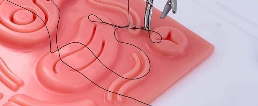 باد الأنسجة - للتدريب على الخياطة الجراحية في أنسجة الجسم الداخلية