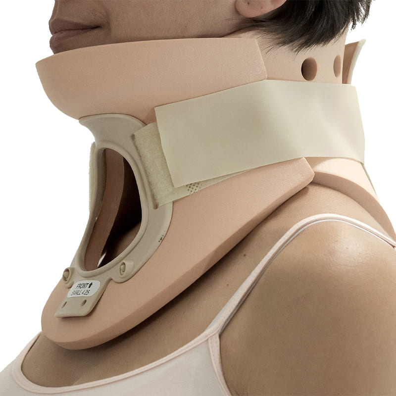 Extra Firm (Philadelphia) Cervical Collar WithTracheotomy opening , CC 240(A) by ITAMED